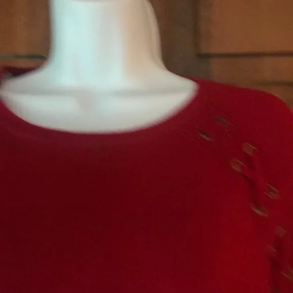 By & By Red Long Sleeve Sweater Dress w/Crisscross Shoestring Accents Large - Picture 3 of 12